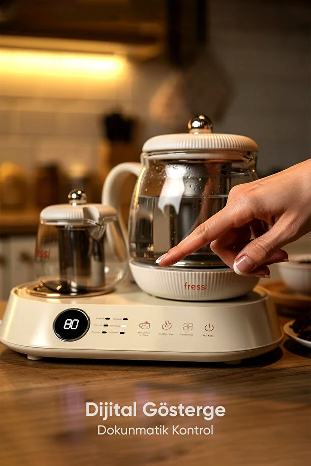 Standlı Dijital Göstergeli Cam Krem Çay Makinesi